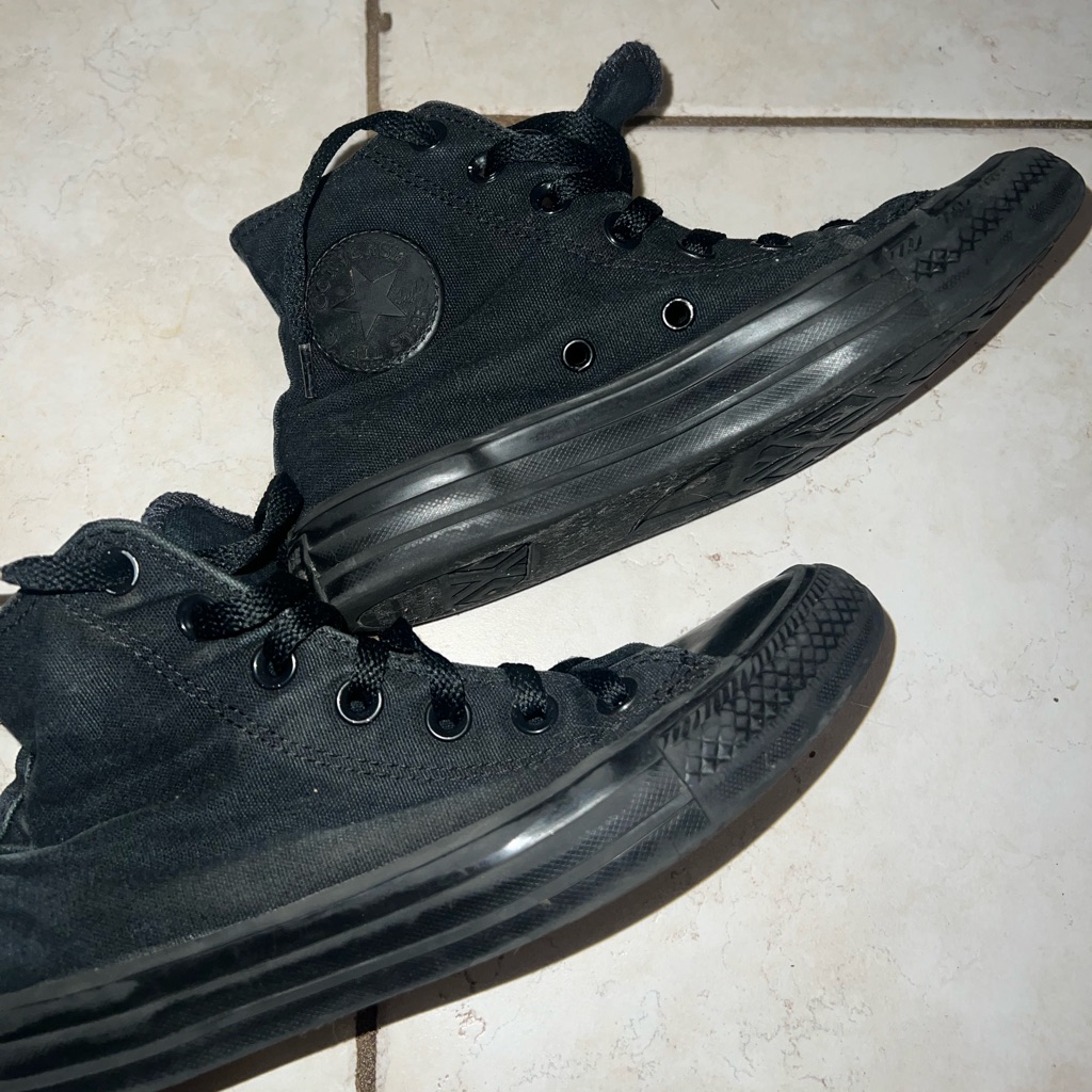 Black Chucks